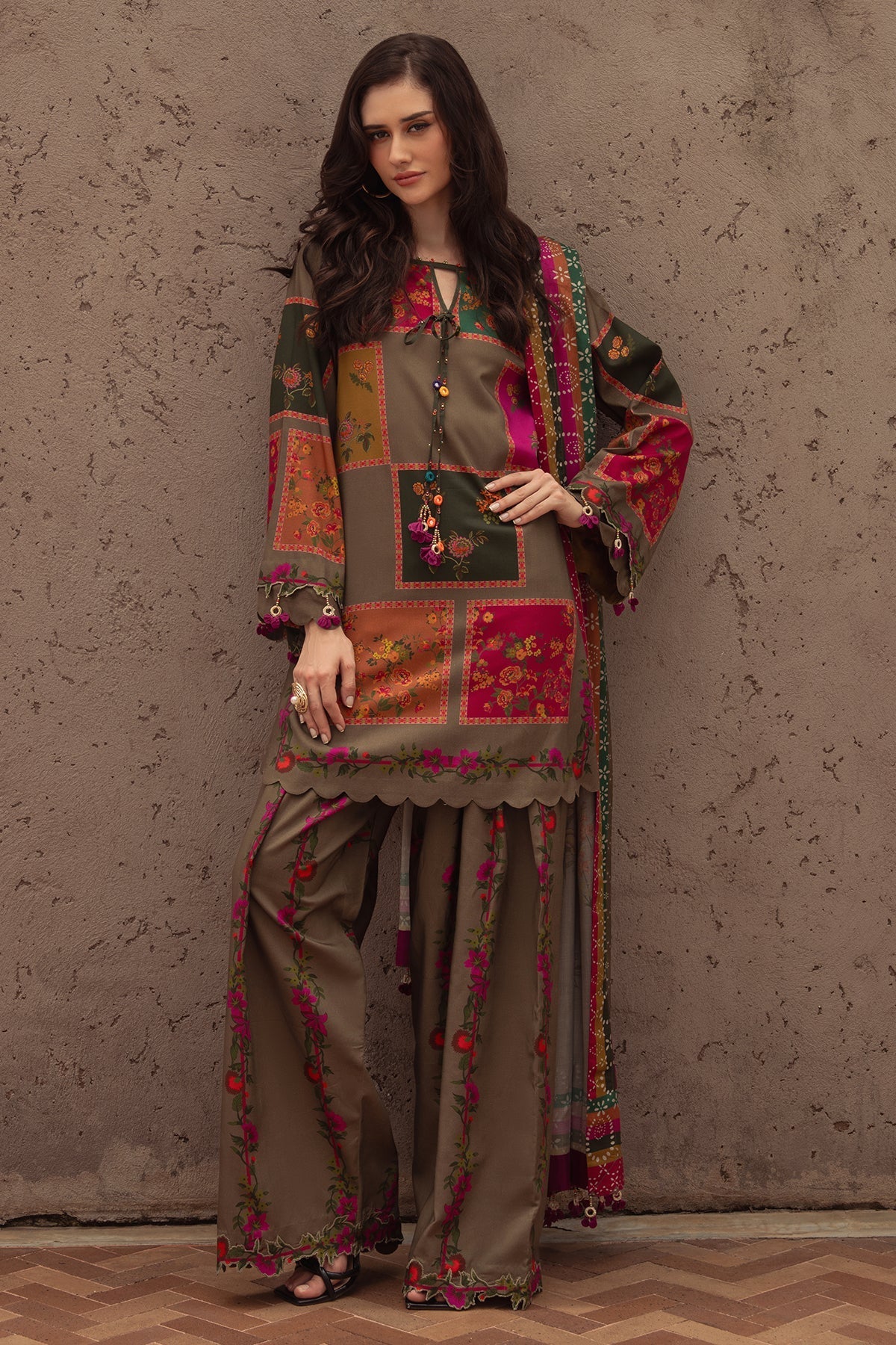 3PC Printed Eliza Winter Silk Brown