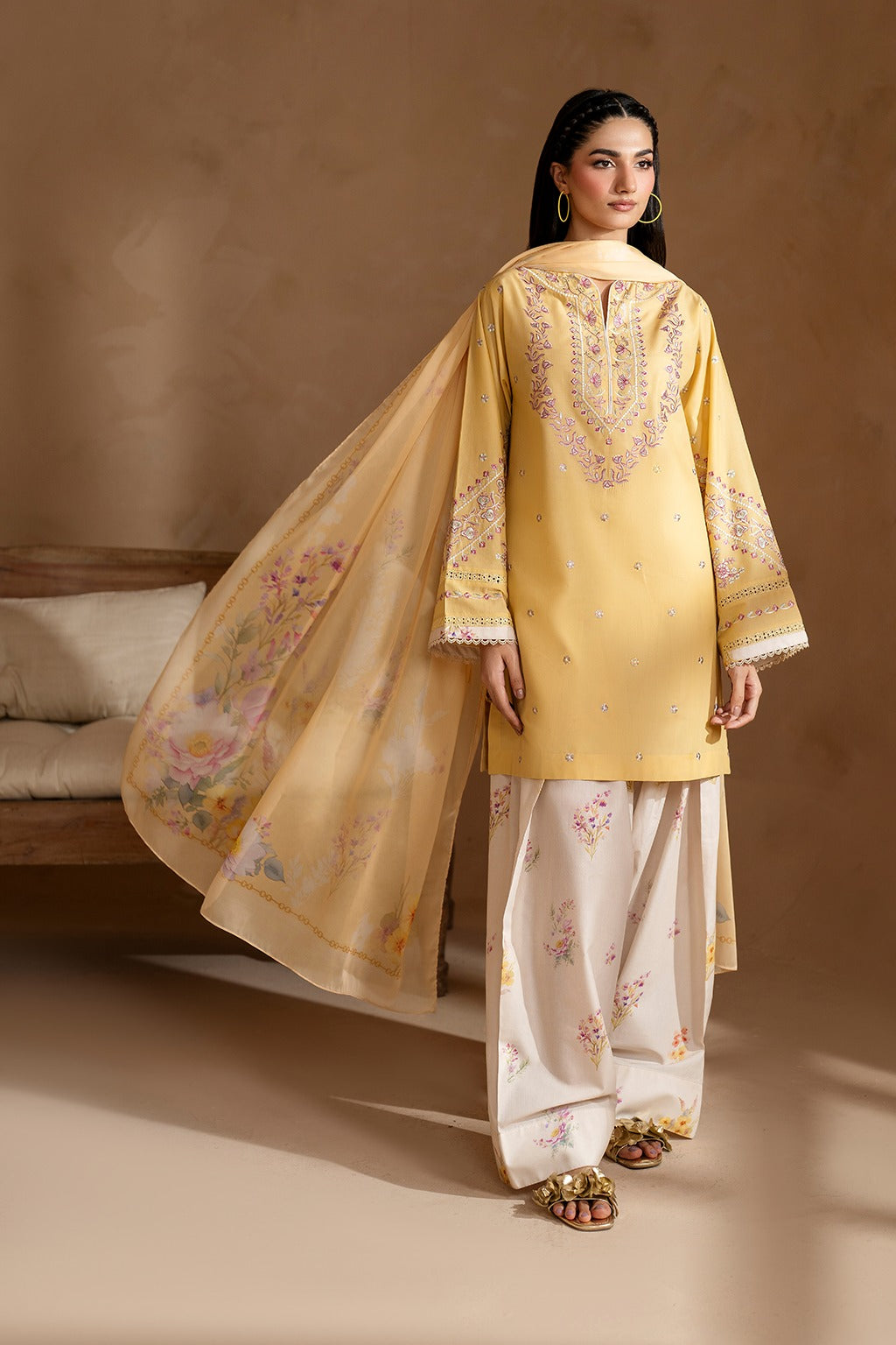 Benish Embroidered 3pcs